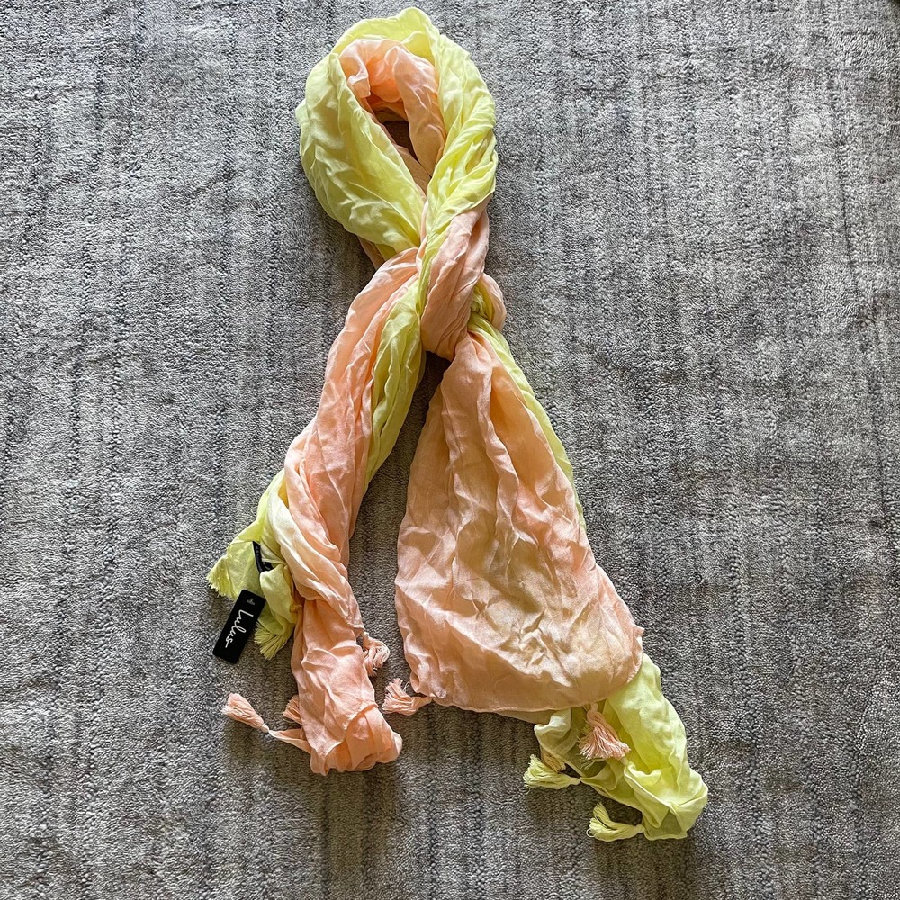 NWT Lulu's Yellow Peach Tassel SE-9327 Scarf